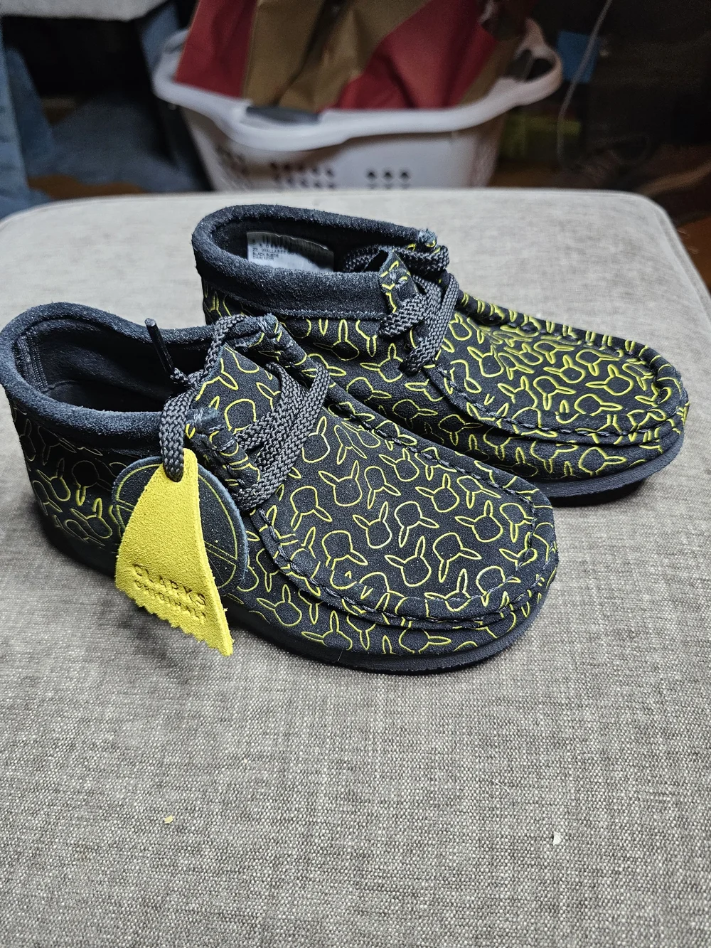 Clarks Kids Black & Yellow Wallabee Sneaker Boot